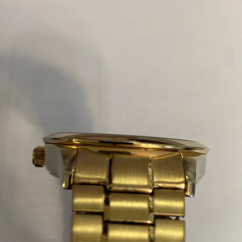 Timex gold tone Perpetual Calendar watch, stretch bracelet, new battery, indiglo